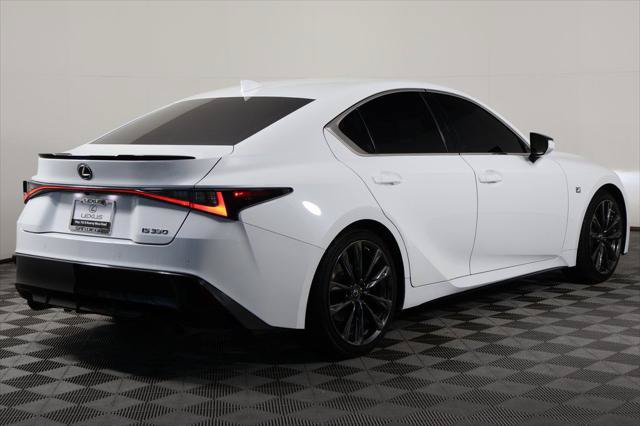 Certified 2022 Lexus IS 350 F Sport RWD image 4