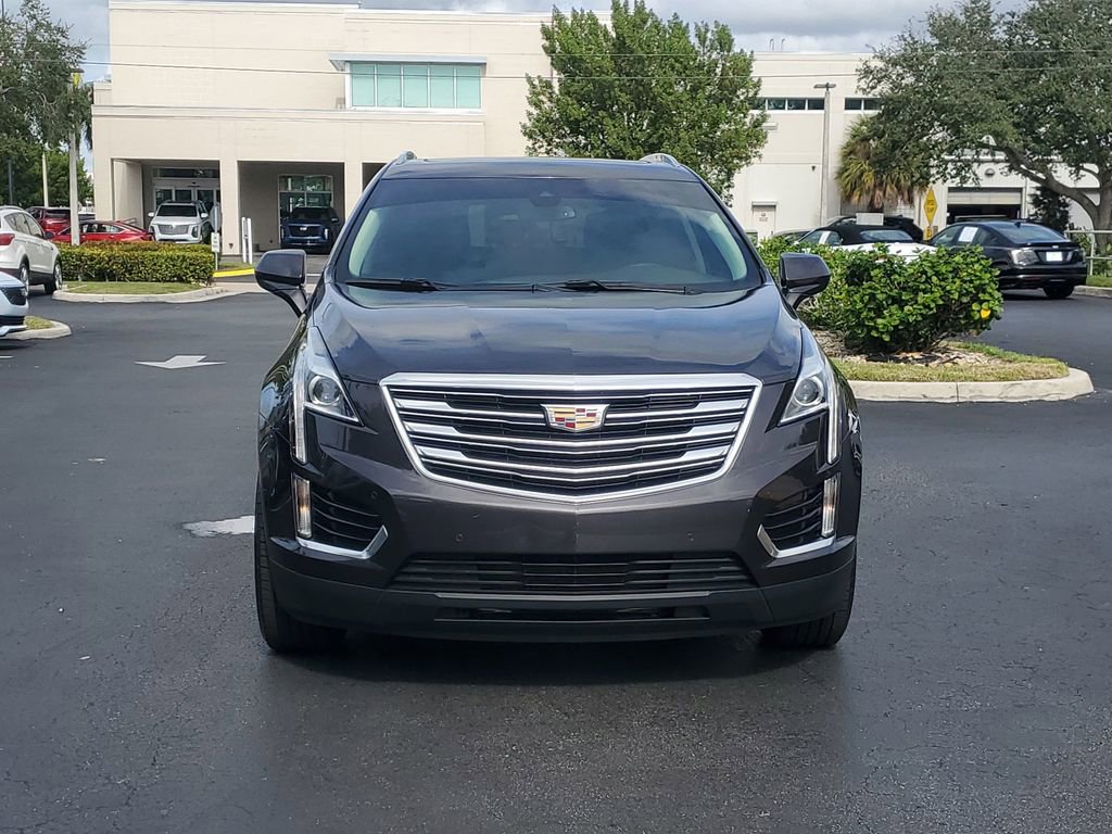 Used 2017 Cadillac XT5 Luxury w/ Driver Awareness Package image 8