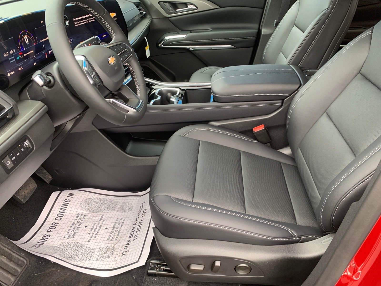 New 2027 Chevrolet Traverse LT w/ Sun and Wheel Package AWD/4WD image 8