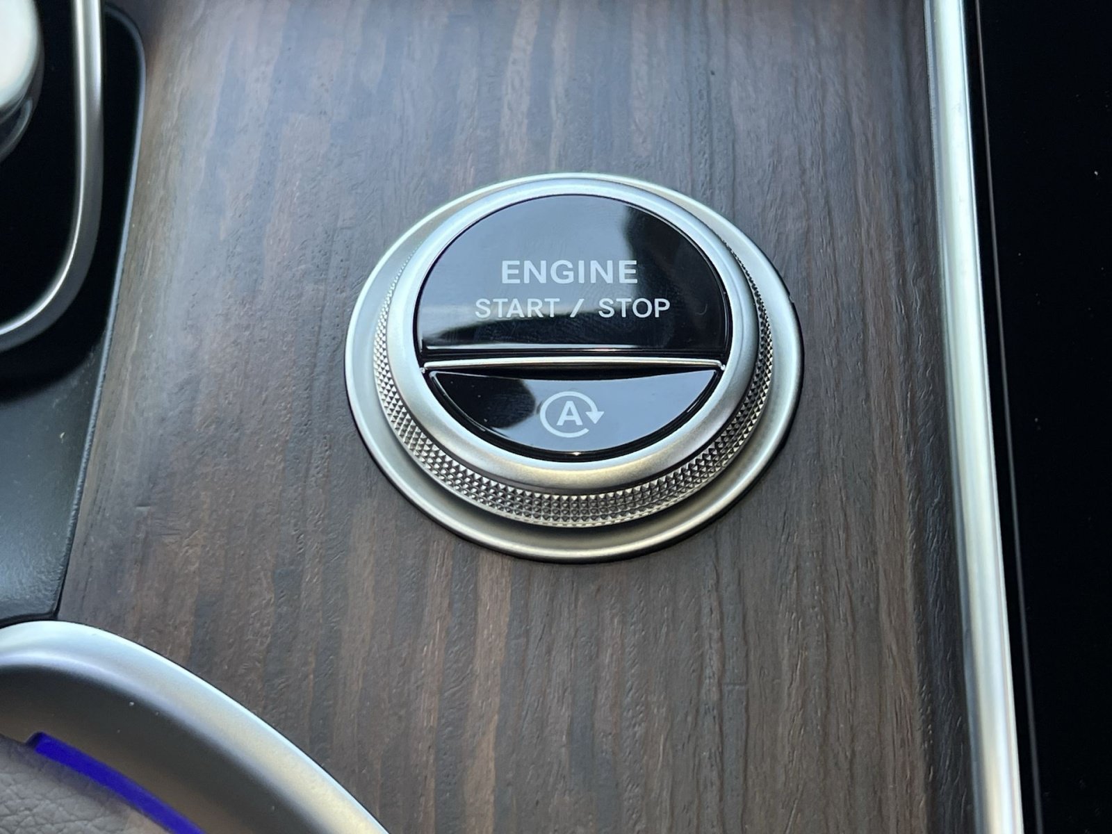 New 2026 Mercedes-Benz GLC 300 4MATIC image 38