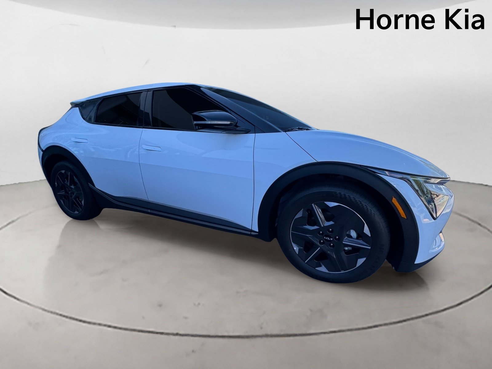 New 2026 Kia EV6 Light RWD image 3