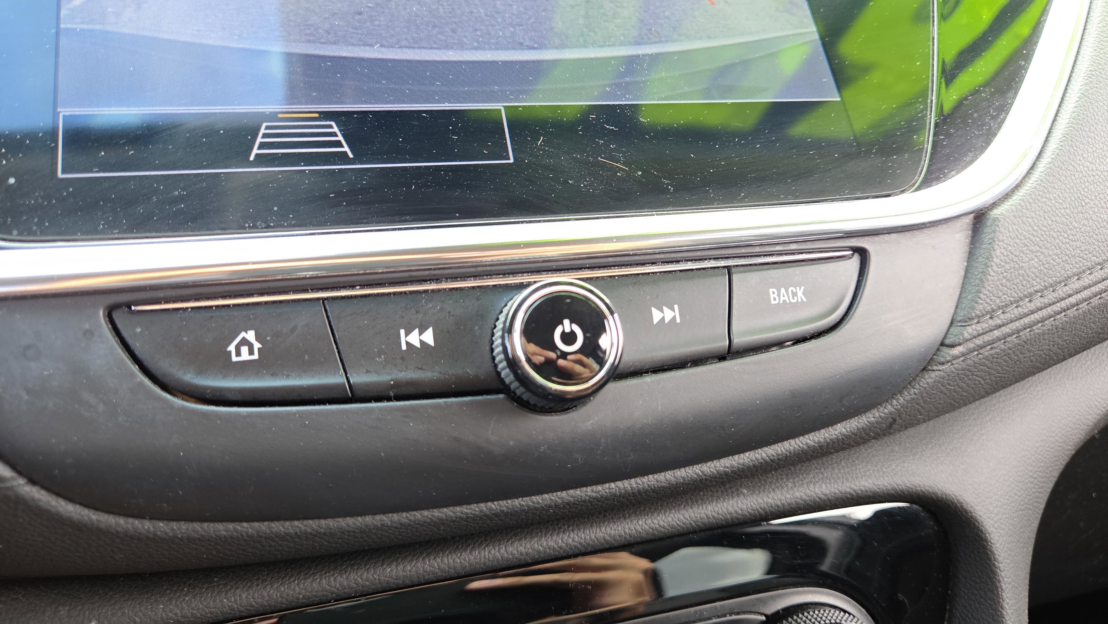 Used 2023 Buick Encore GX Select image 33