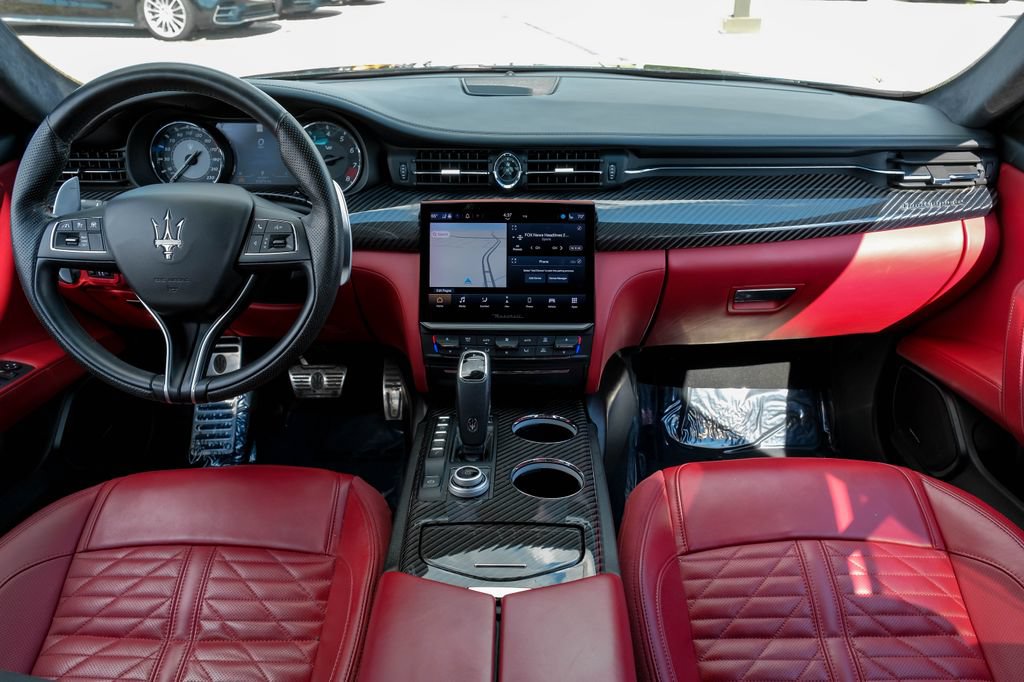 Used 2022 Maserati Quattroporte Trofeo RWD image 10