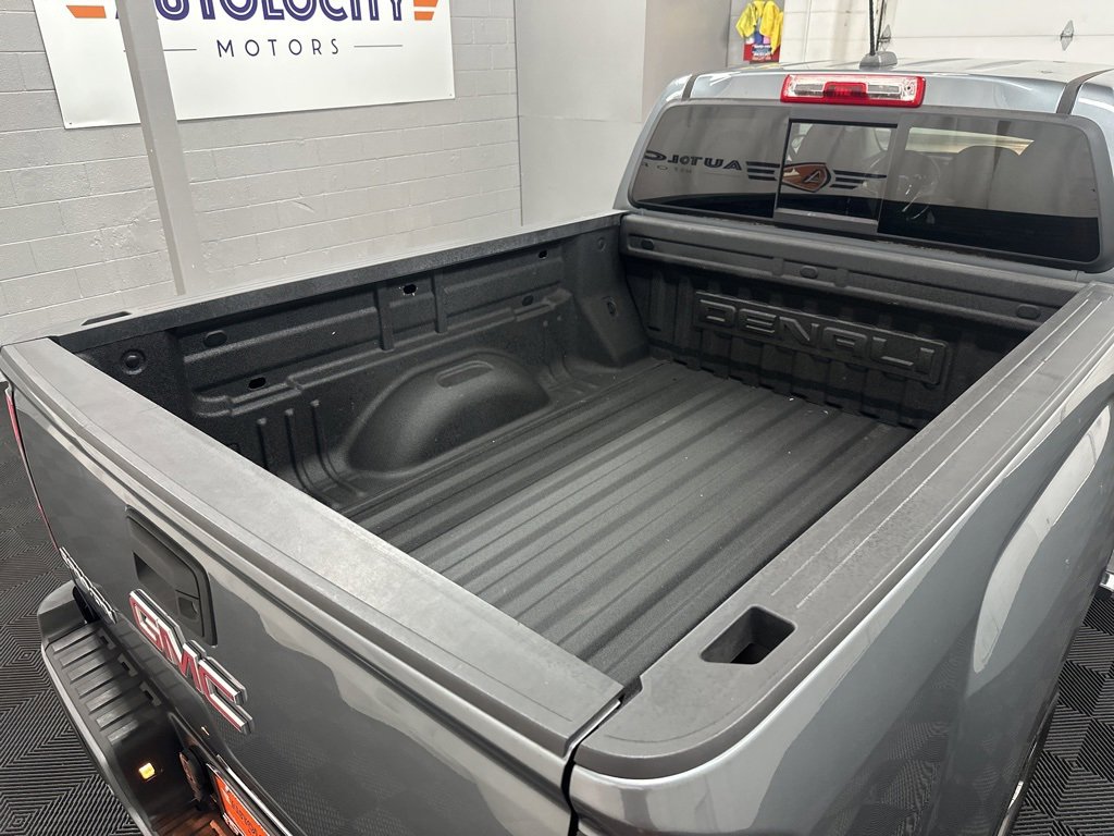 Used 2019 GMC Canyon Denali image 11