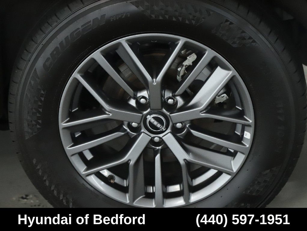 Used 2024 Nissan Rogue S AWD/4WD image 41