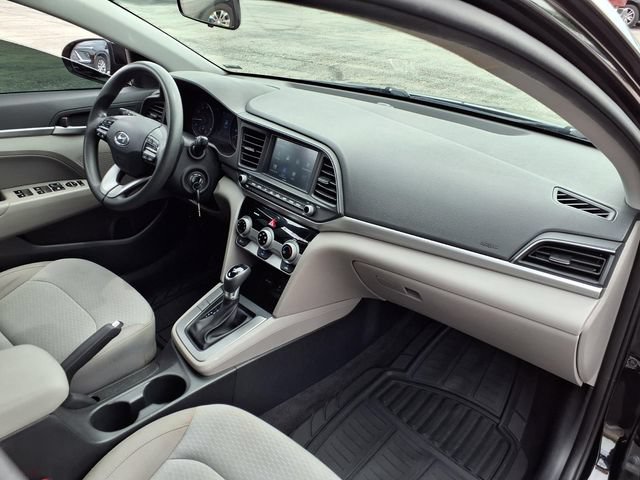 Used 2019 Hyundai Elantra SEL FWD image 92