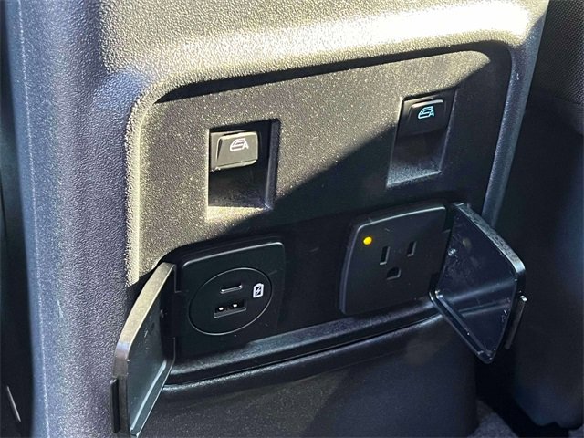 Used 2022 Ford Bronco Wildtrak image 18