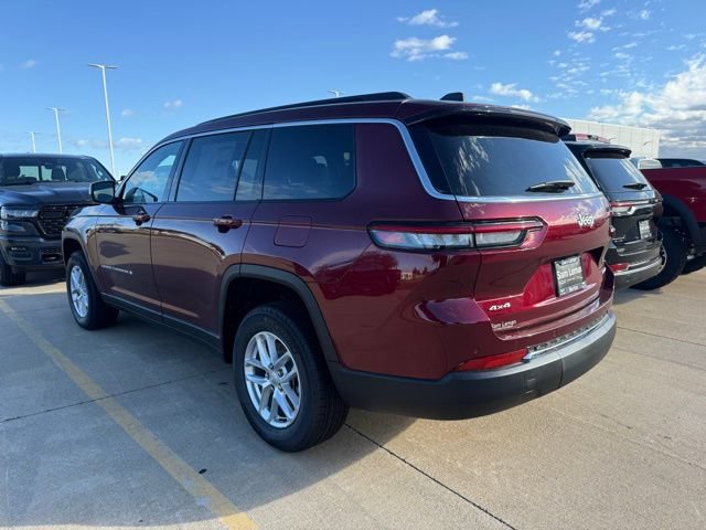 New 2025 Jeep Grand Cherokee L Laredo AWD/4WD image 13