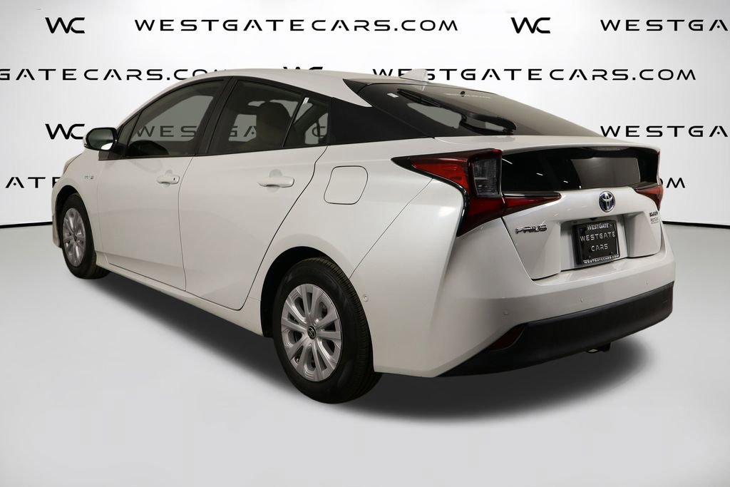 Used 2021 Toyota Prius LE image 43