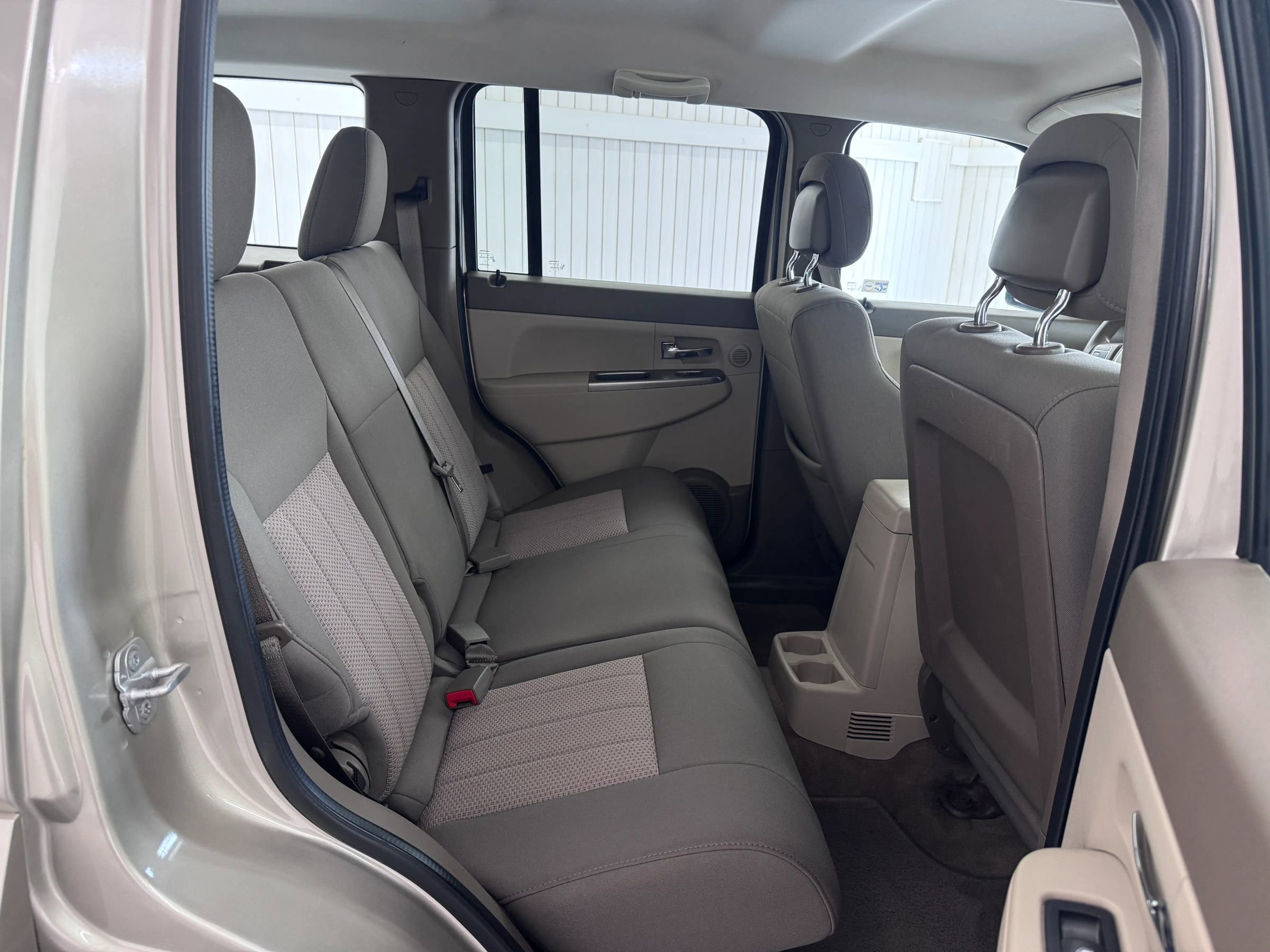 Used 2011 Jeep Liberty Sport w/ Trailer Tow Class III Group image 11