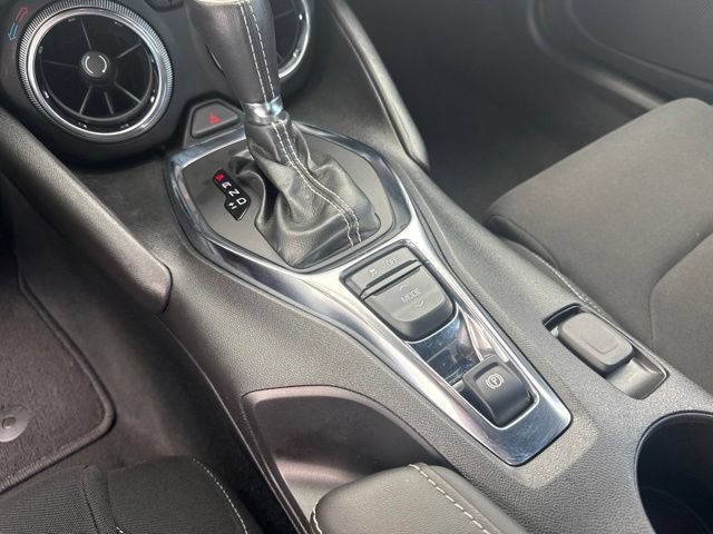 Used 2022 Chevrolet Camaro LT RWD image 25