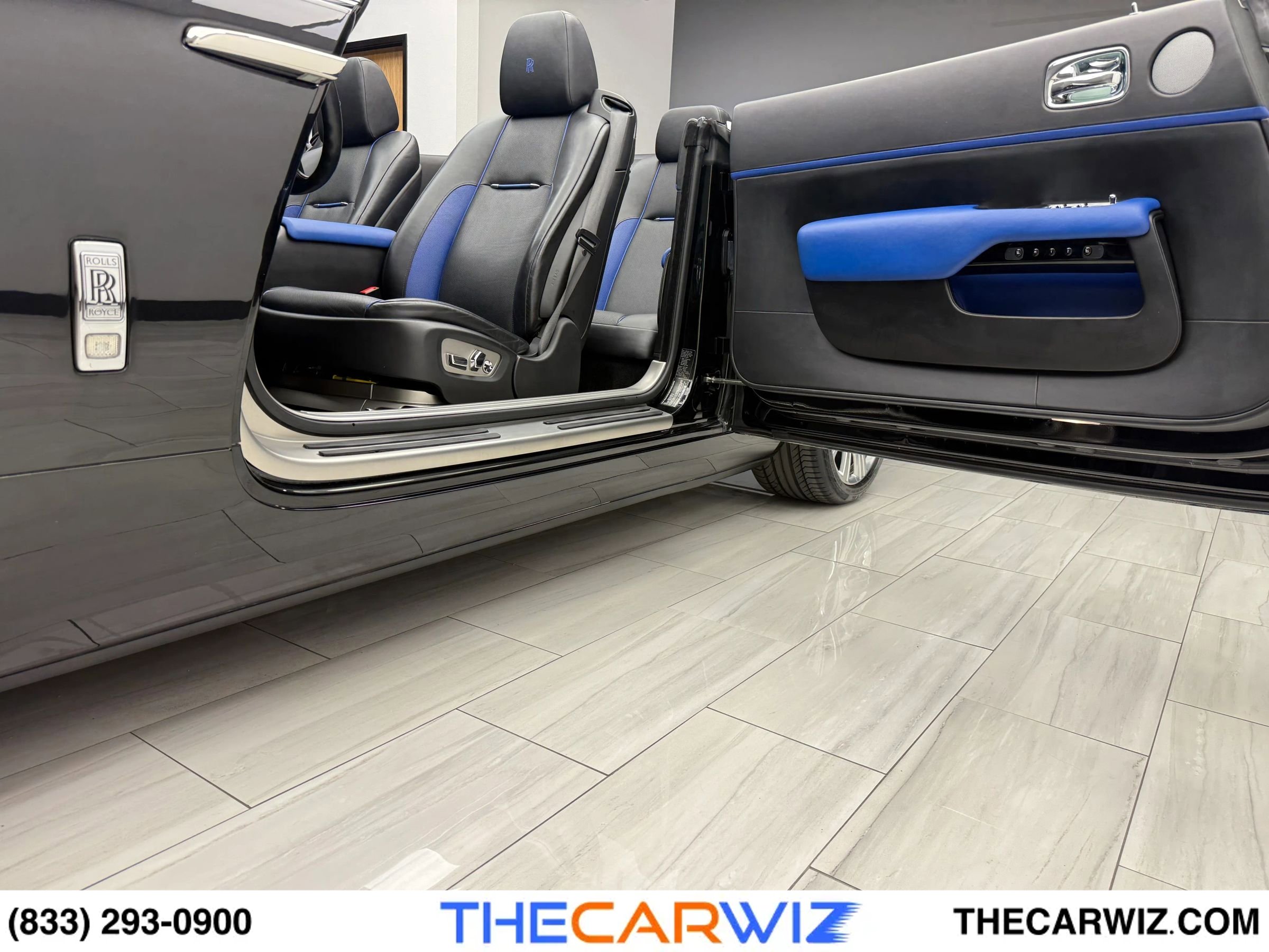 Used 2019 Rolls-Royce Dawn image 30