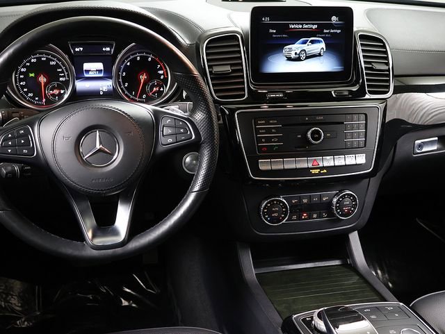 Used 2019 Mercedes-Benz GLS 550 4MATIC image 16