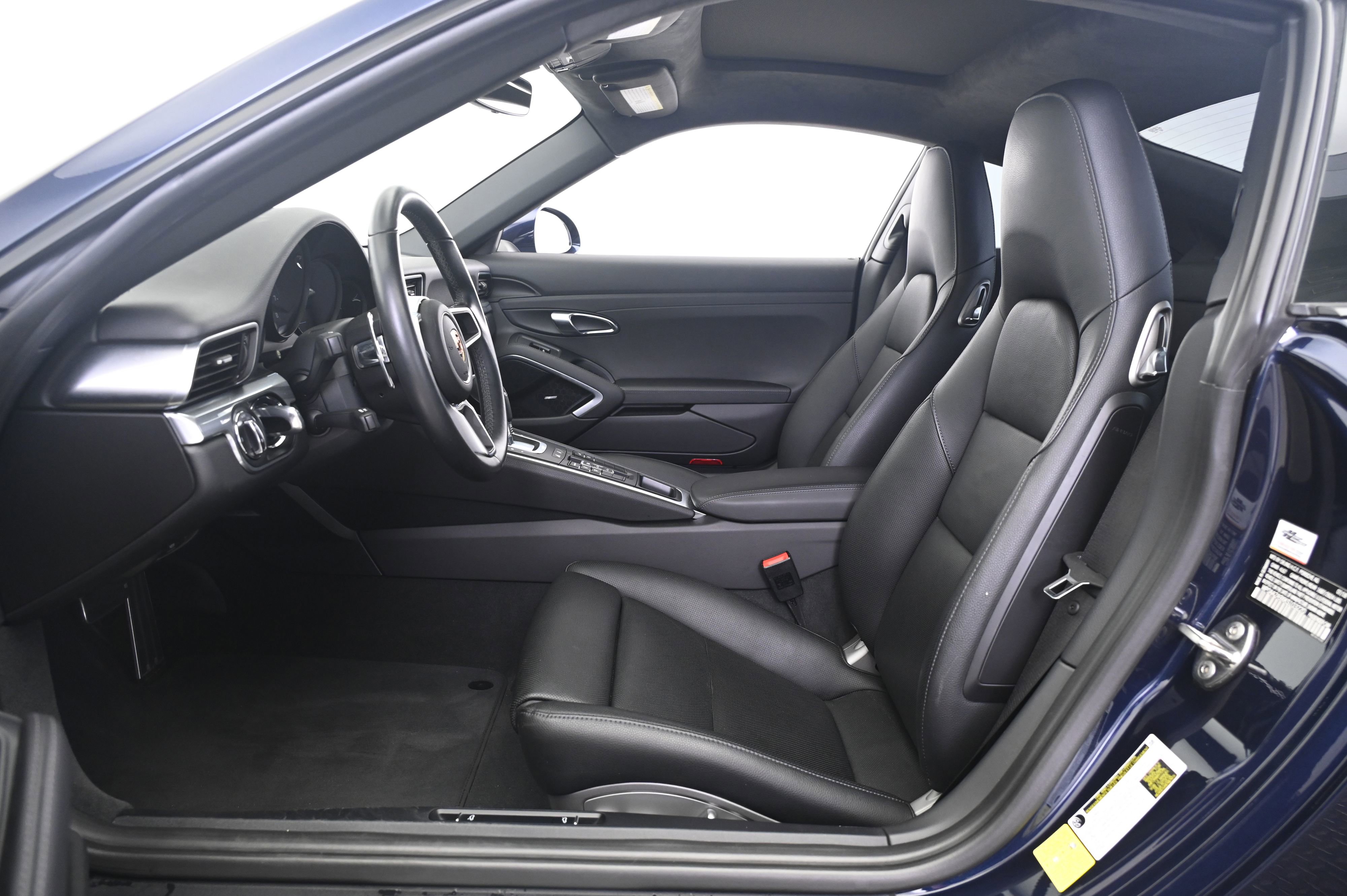 Certified 2019 Porsche 911 Carrera RWD image 25