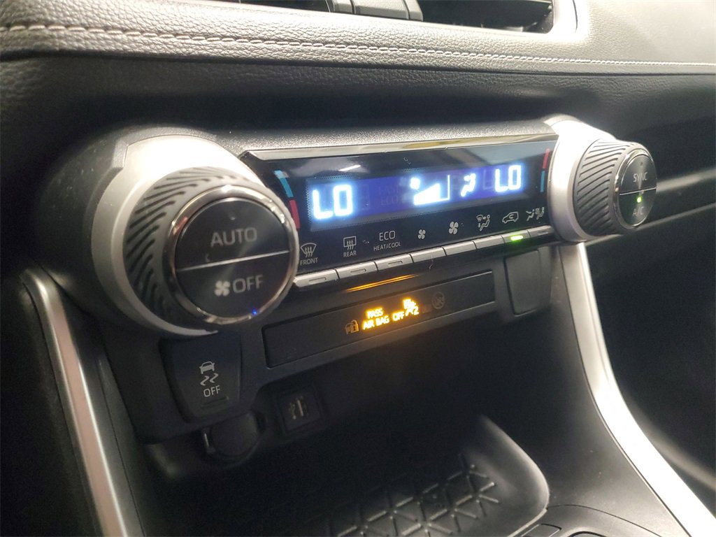 Used 2023 Toyota RAV4 XLE image 29