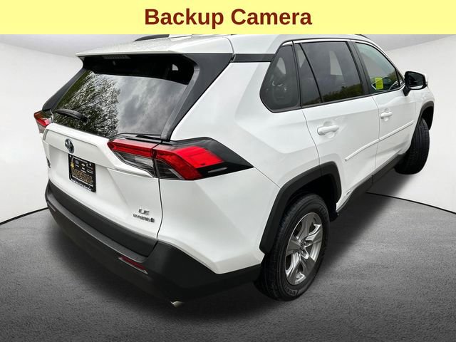 Used 2024 Toyota RAV4 LE AWD/4WD image 10