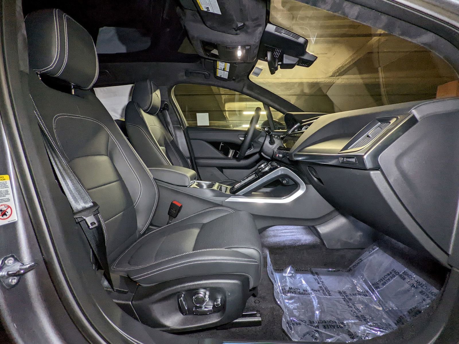 New 2024 Jaguar I-PACE R-Dynamic HSE image 17
