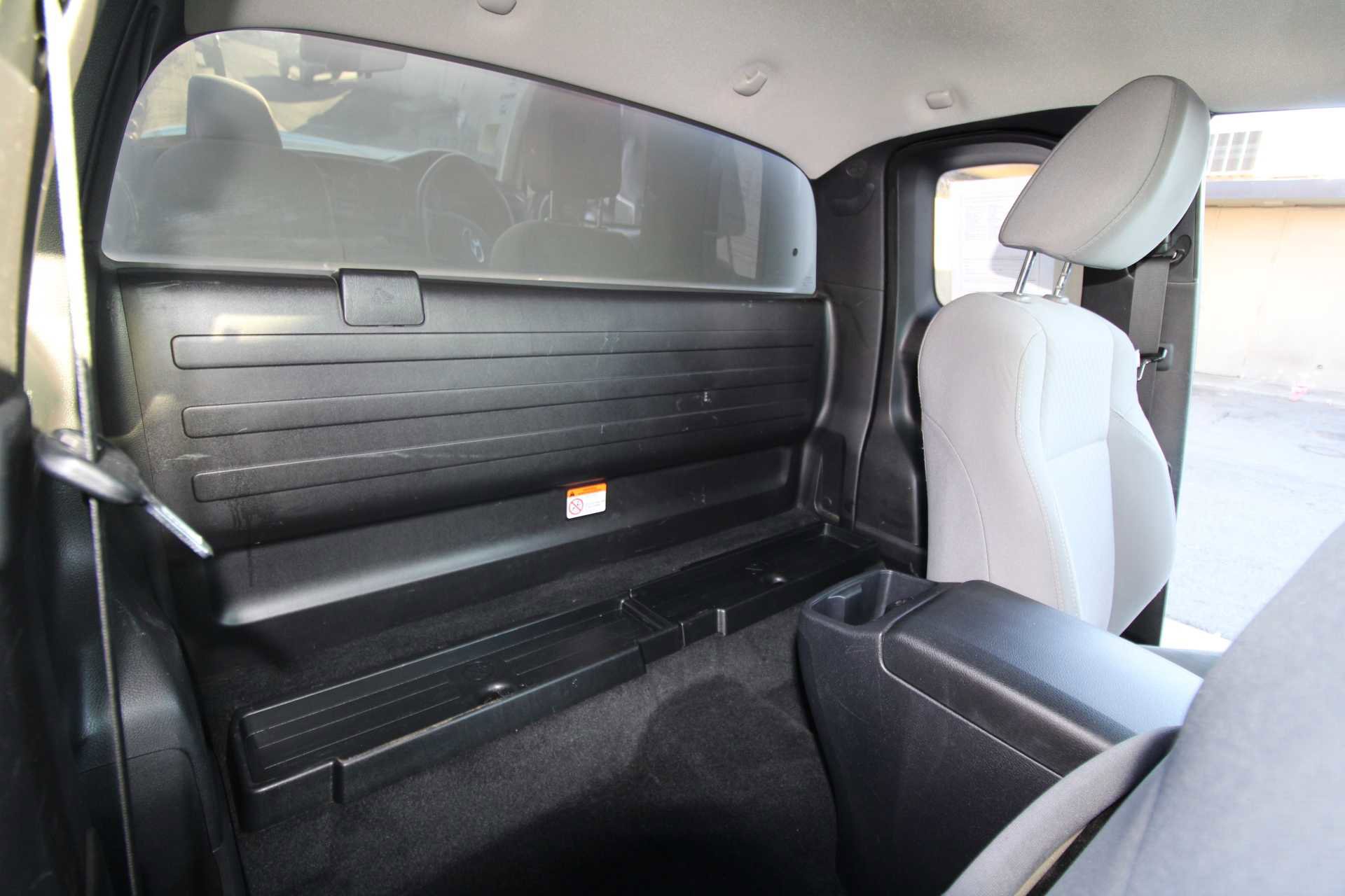 Used 2020 Toyota Tacoma SR image 45