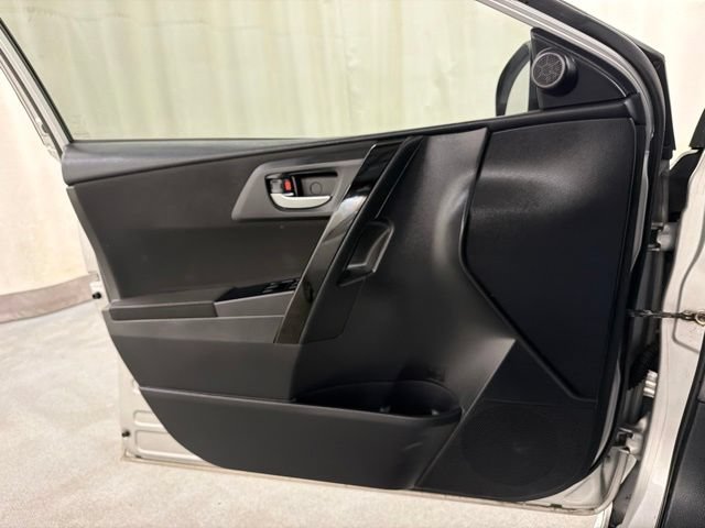 Used 2016 Scion iM FWD image 21