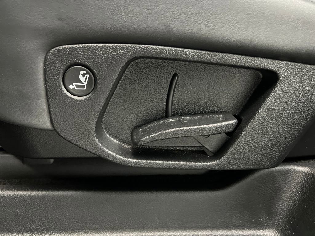 Used 2025 Hyundai Palisade SEL image 14