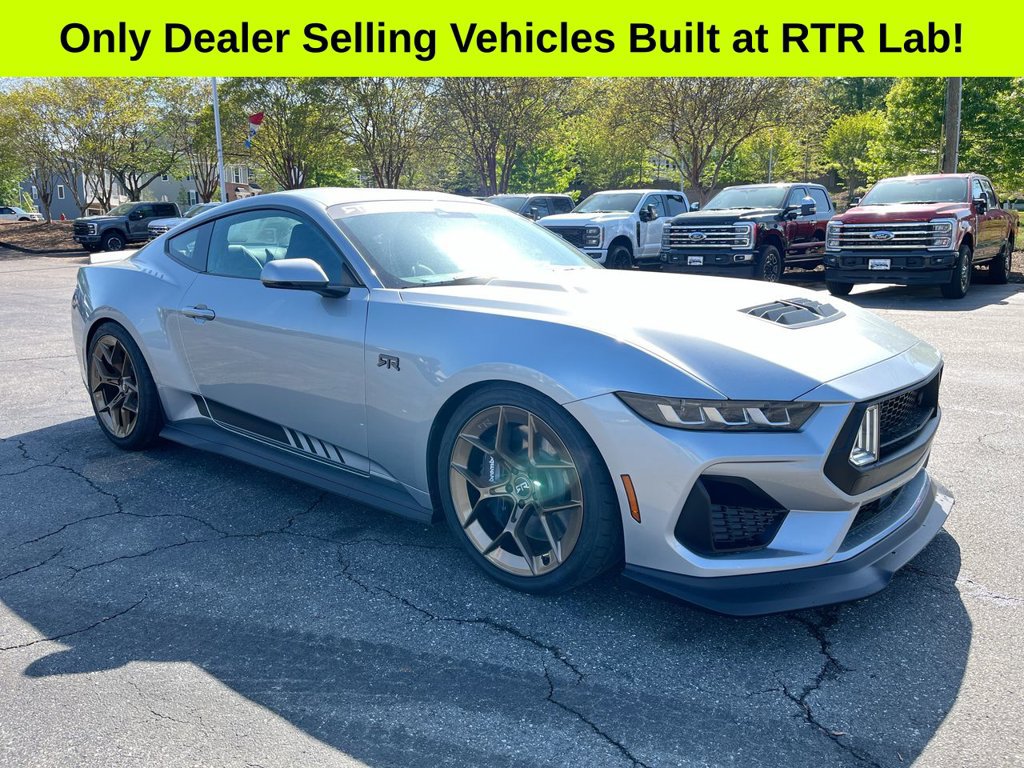 New 2025 Ford Mustang GT Premium w/ GT Performance Package RWD image 3
