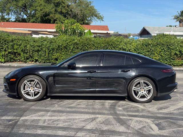 Used 2018 Porsche Panamera 4 w/ Premium Package AWD/4WD image 3