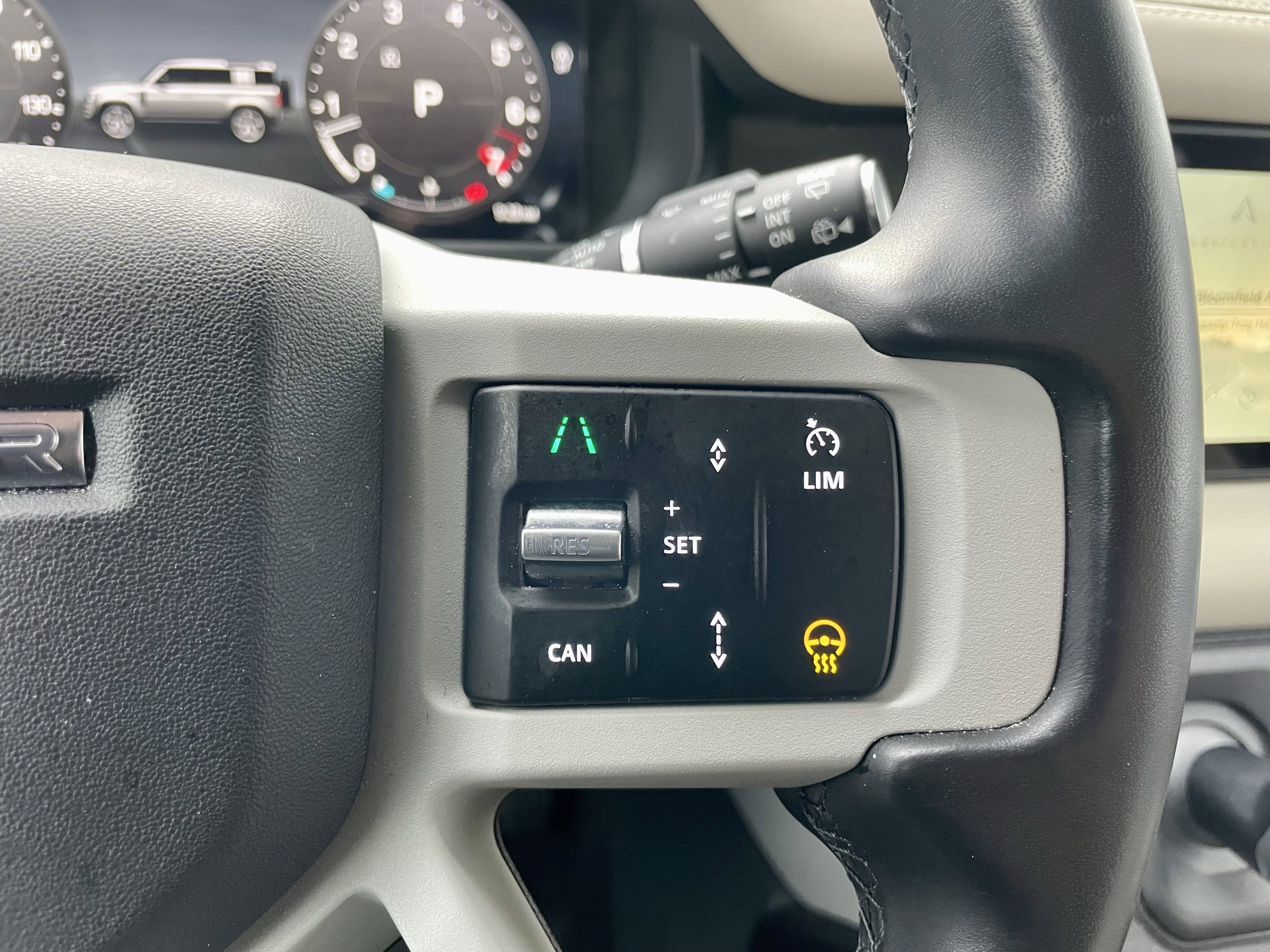 Certified 2024 Land Rover Defender 110 X-Dynamic SE image 22