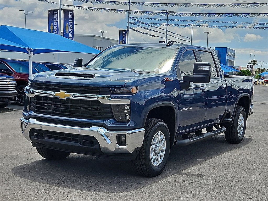 New 2025 Chevrolet Silverado 2500 LT w/ Safety Package