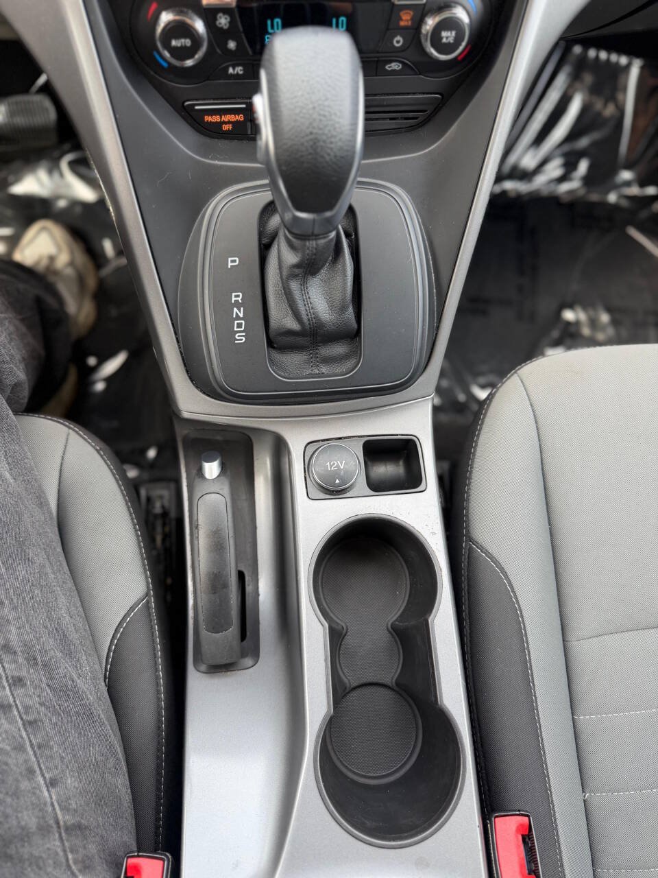 Used 2016 Ford Escape SE w/ Equipment Group 201A FWD image 26
