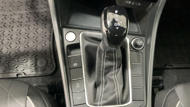 New 2027 Volkswagen Jetta Sport FWD image 12