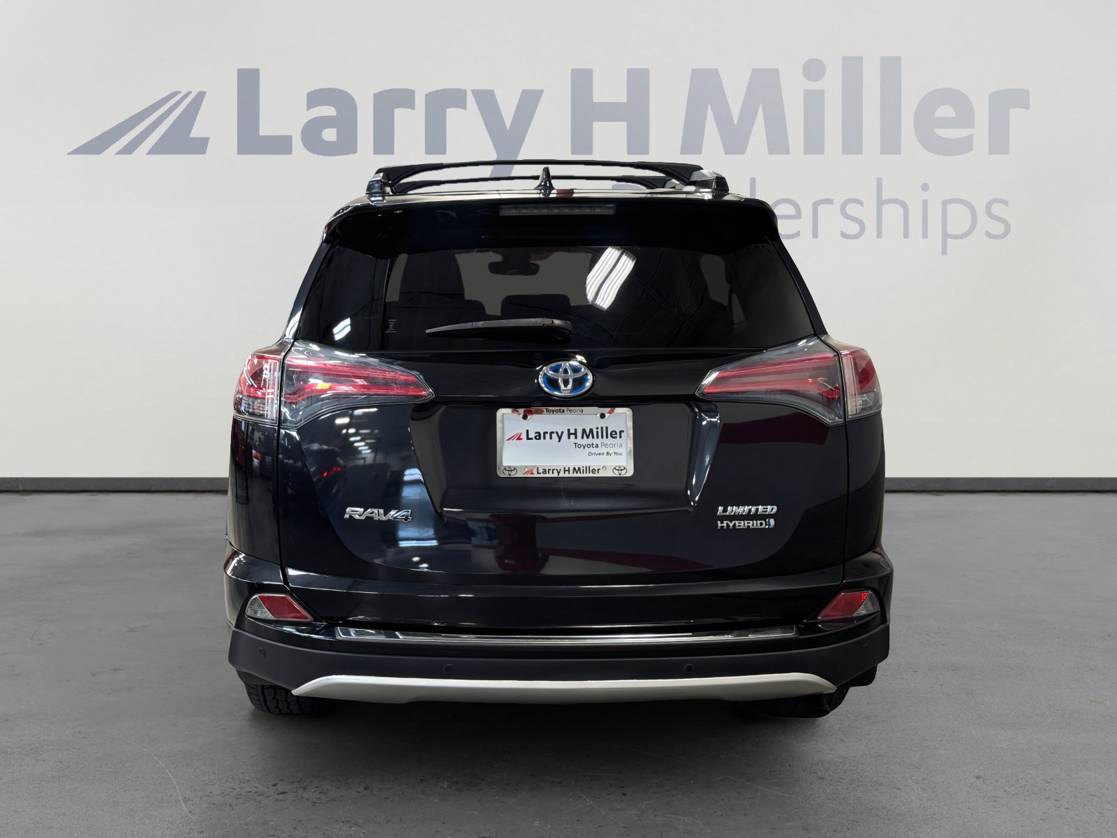Certified 2017 Toyota RAV4 Limited w/ Advanced Technology Package AWD/4WD image 4