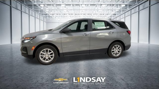 Used 2023 Chevrolet Equinox LS FWD image 4