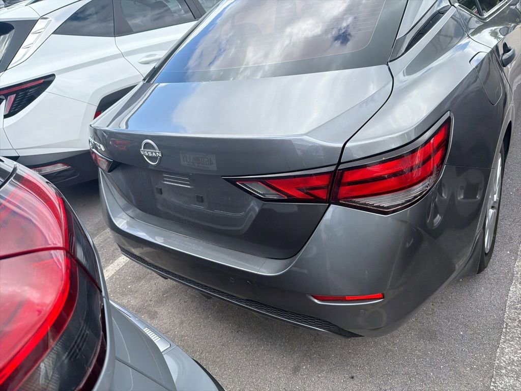 Used 2024 Nissan Sentra S image 7