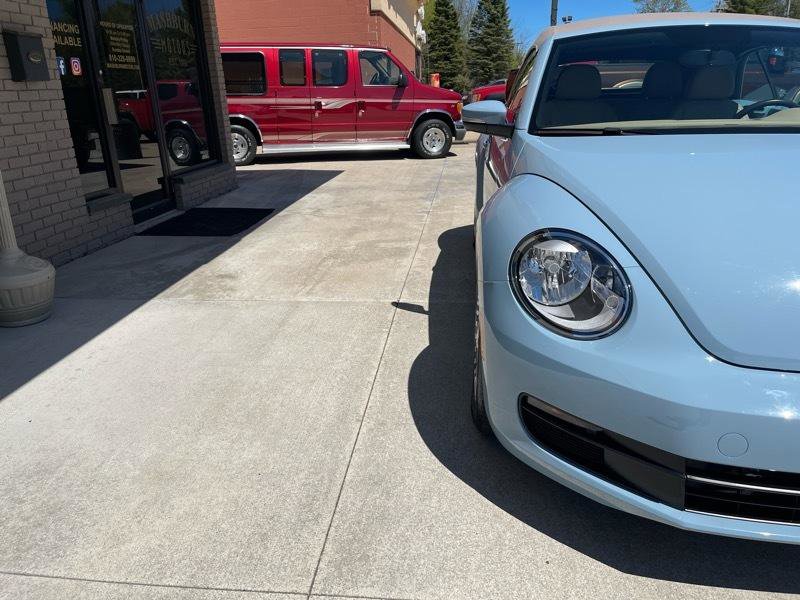 Used 2015 Volkswagen Beetle 1.8T FWD image 6