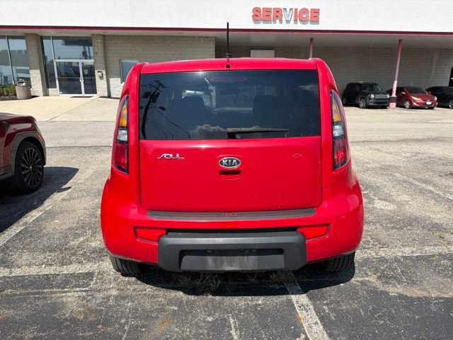 Used 2011 Kia Soul + FWD image 4