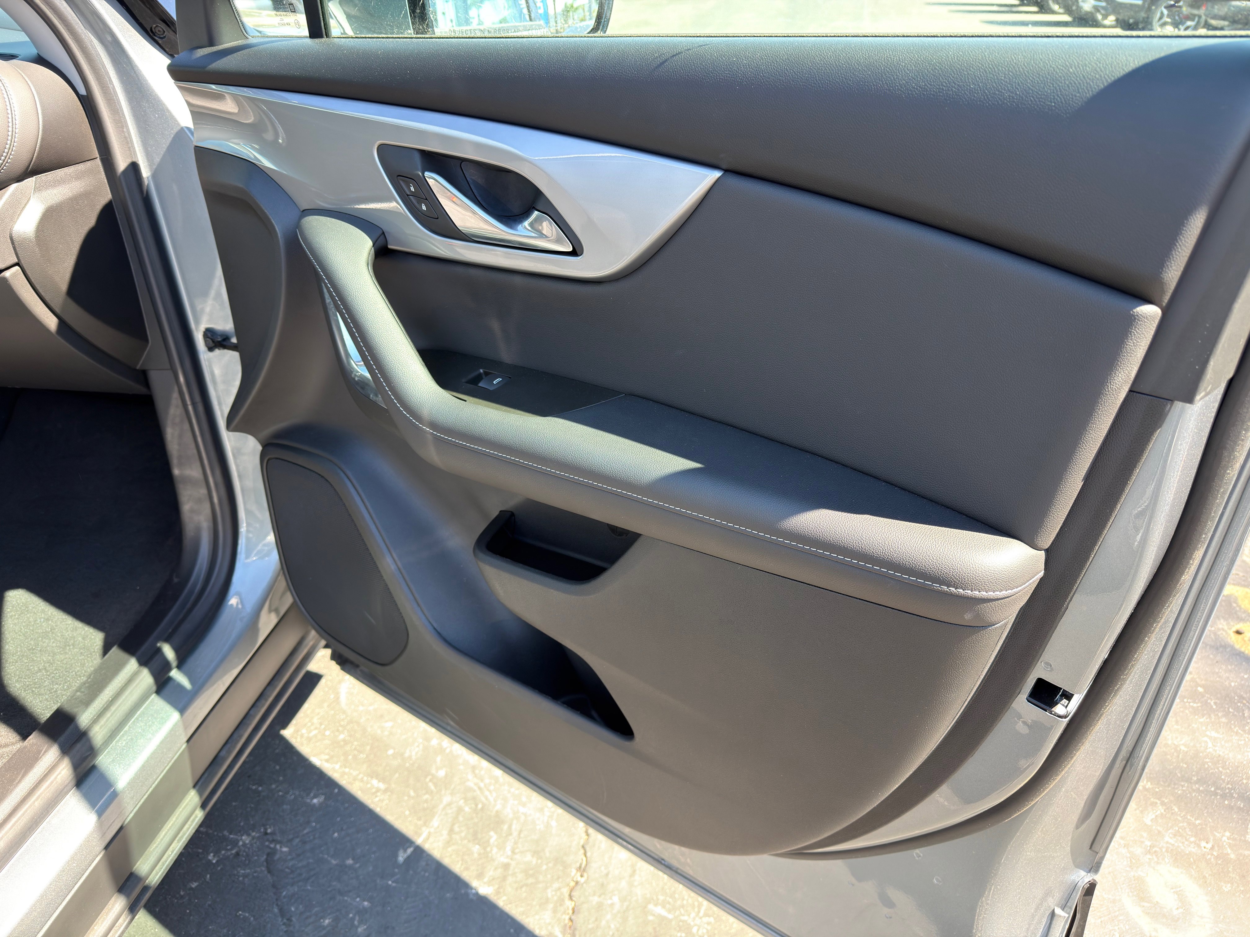 New 2025 Chevrolet Blazer LT image 11