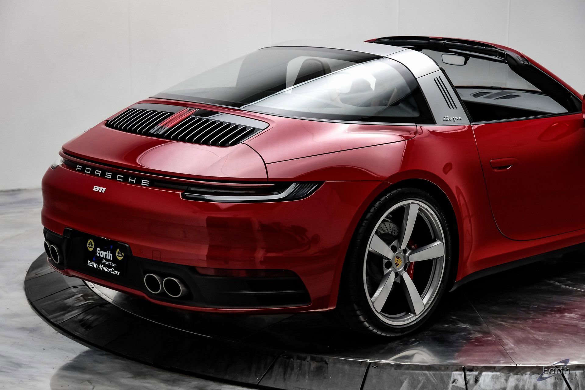 Used 2021 Porsche 911 Targa 4S Heritage Design image 21