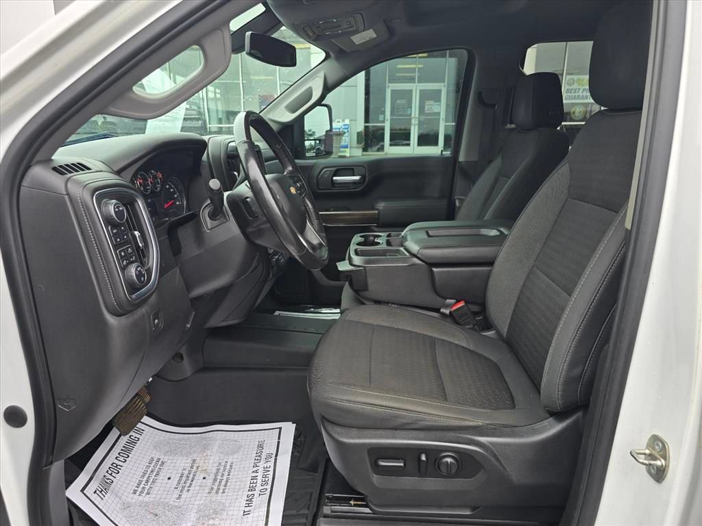 Used 2020 Chevrolet Silverado 1500 LT w/ All-Star Edition AWD/4WD image 11