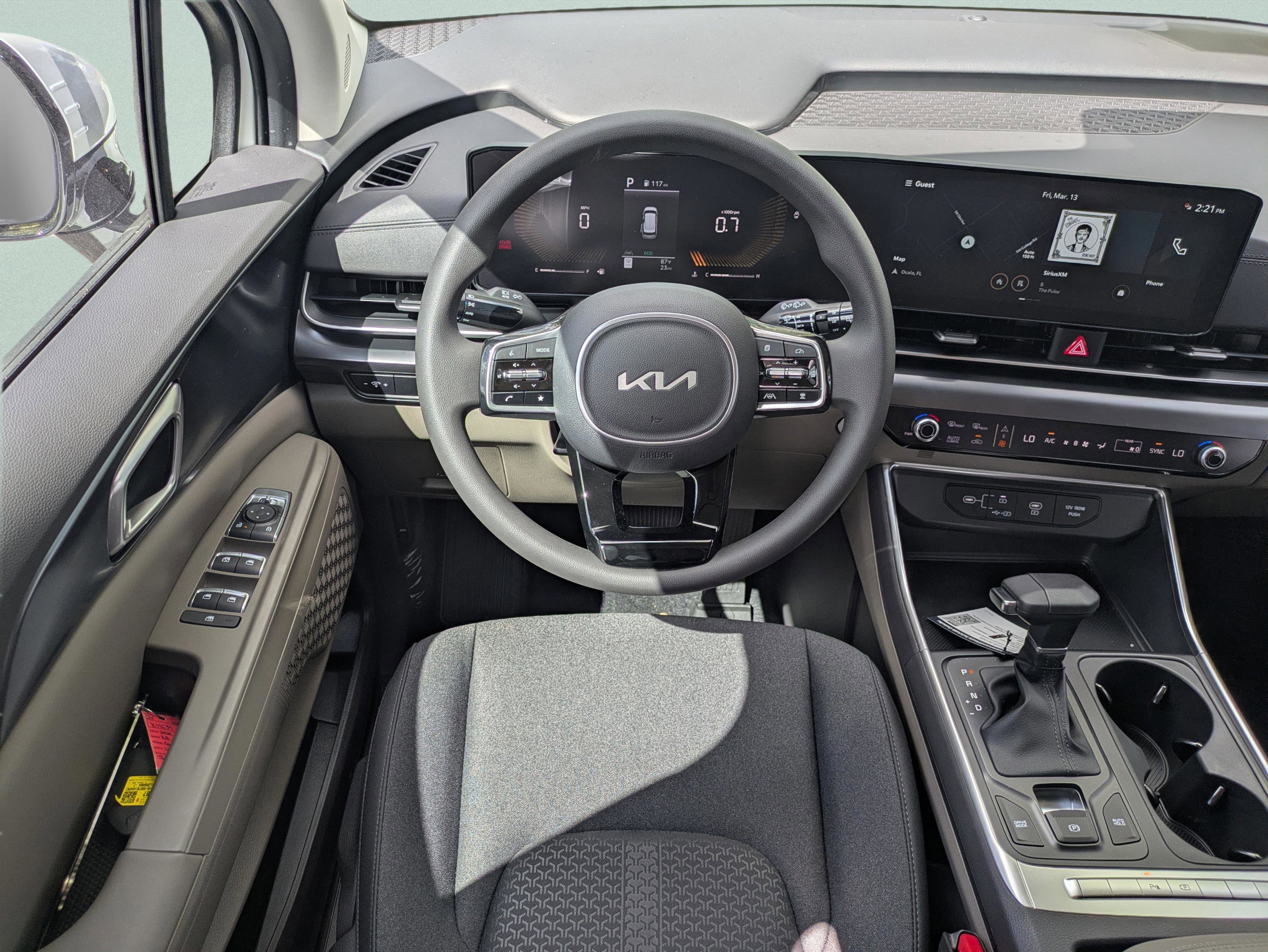 New 2026 Kia Carnival LX image 26