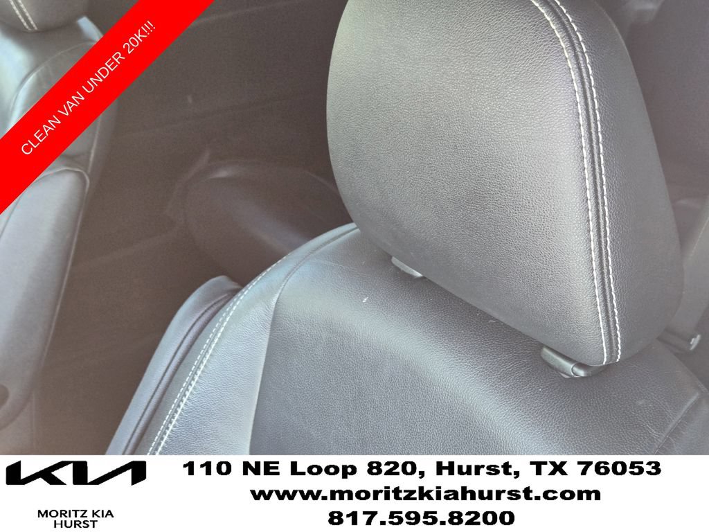 Used 2017 Toyota Sienna SE FWD image 20