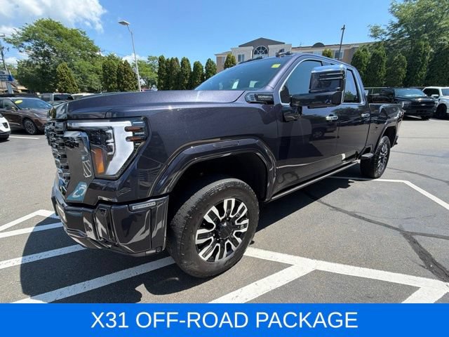 Used 2024 GMC Sierra 2500 Denali Ultimate w/ Snow Plow Prep/Camper Package AWD/4WD image 3