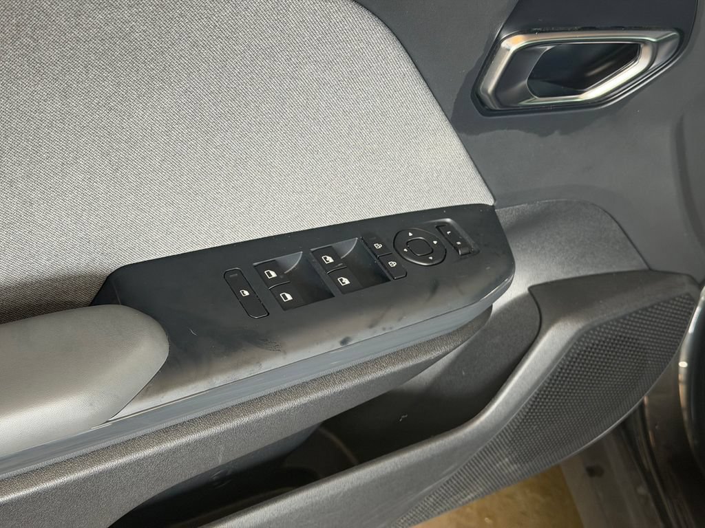 Used 2025 Kia K4 EX FWD image 13