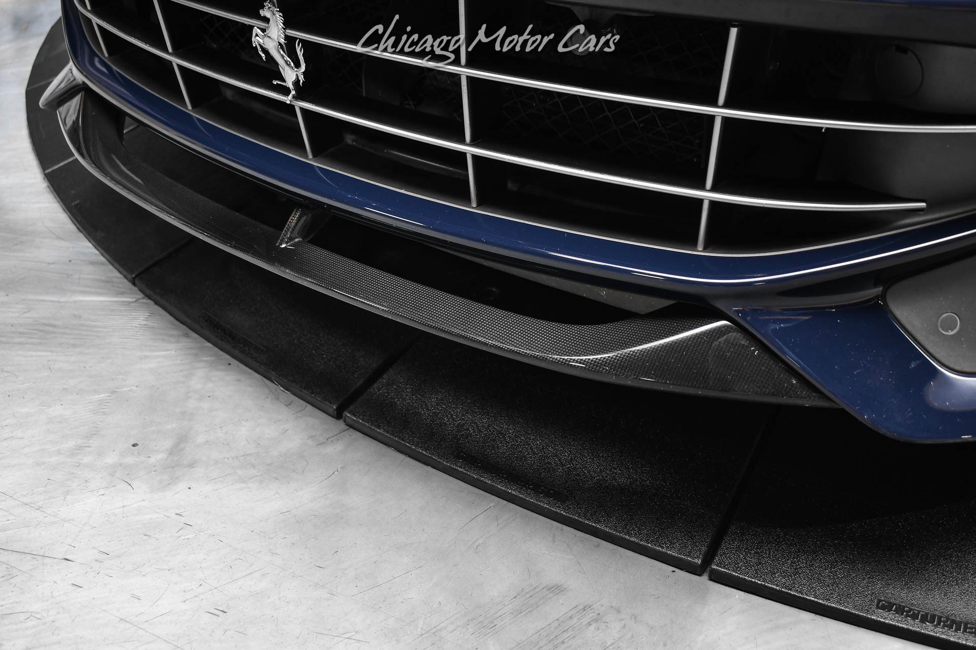Used 2015 Ferrari F12 Berlinetta RWD image 36