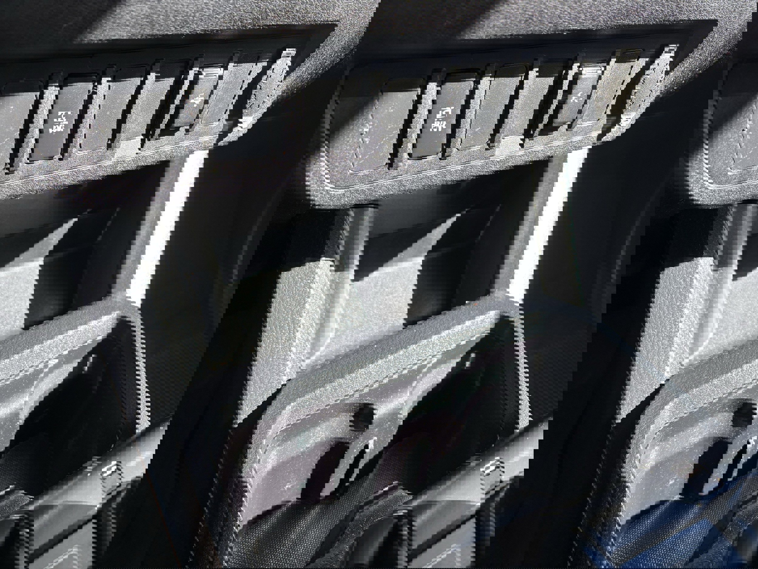 Used 2020 Toyota Tacoma SR image 20