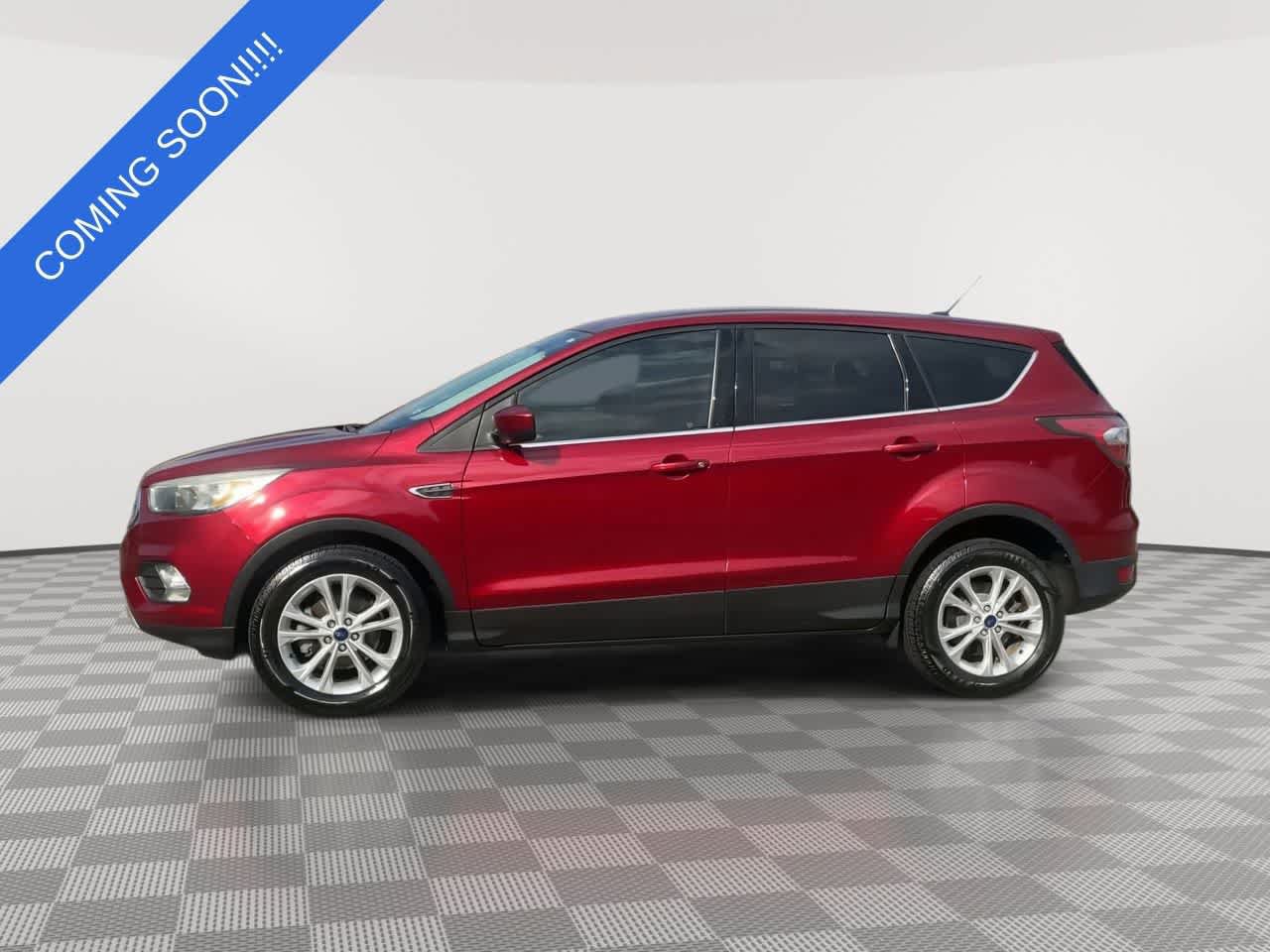 Used 2017 Ford Escape SE FWD image 5