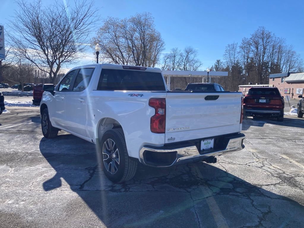 Used 2024 Chevrolet Silverado 1500 LT image 5