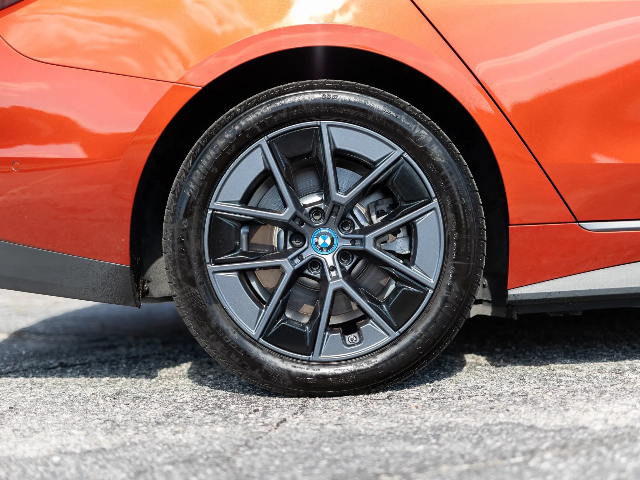 Used 2023 BMW i4 eDrive35 w/ Premium Package RWD image 14