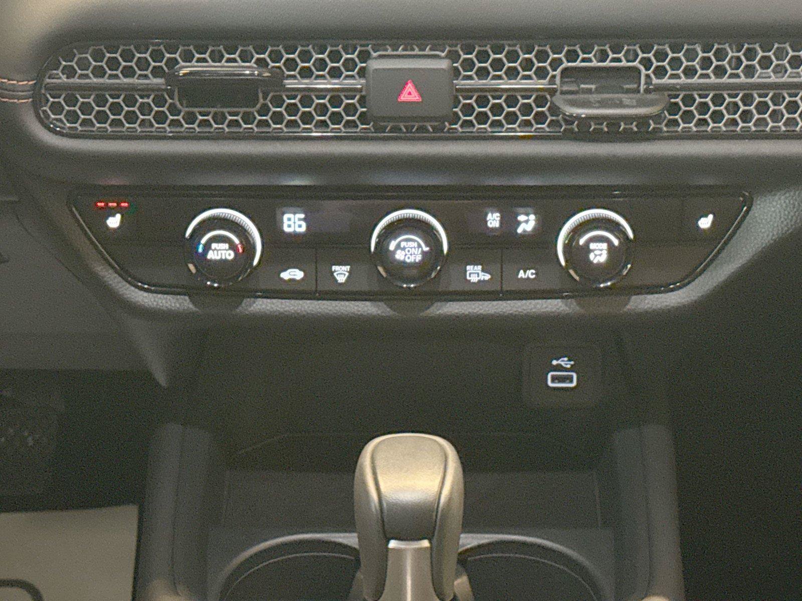 Used 2025 Honda HR-V Sport image 15
