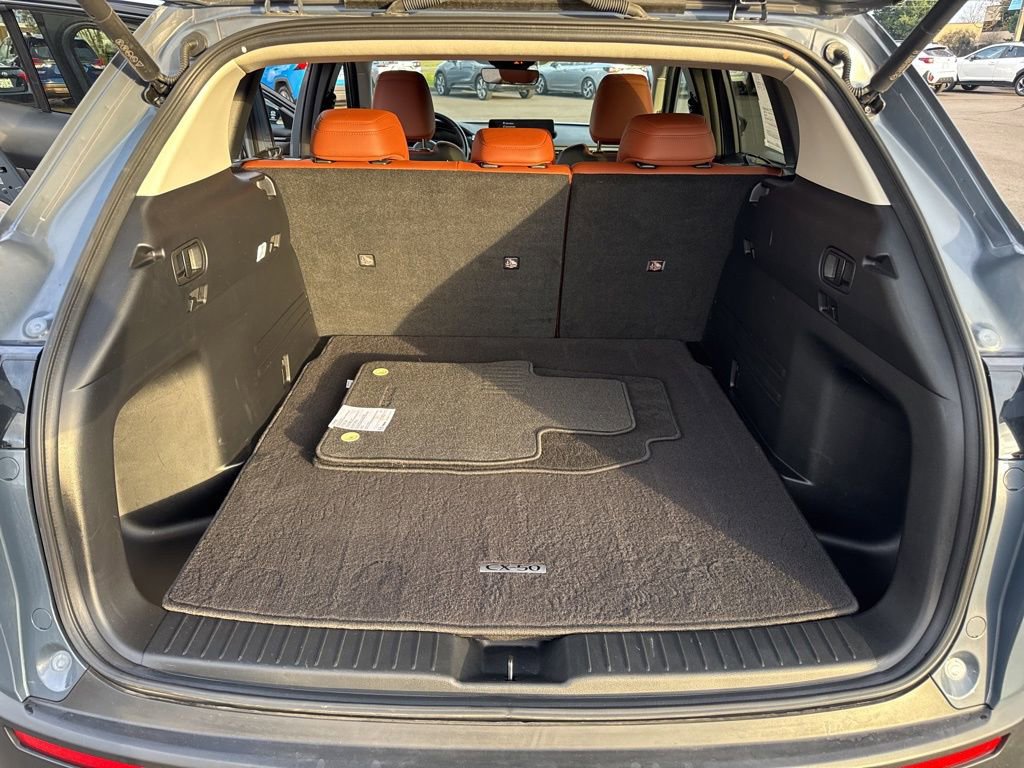 Used 2023 MAZDA CX-50 Meridian Edition w/ Cargo Package image 12