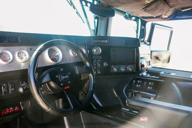 Used 2006 HUMMER H1 4-Door Wagon AWD/4WD image 24